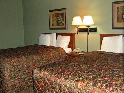Americas Best Value Inn And Suites Overland Park Quarto foto