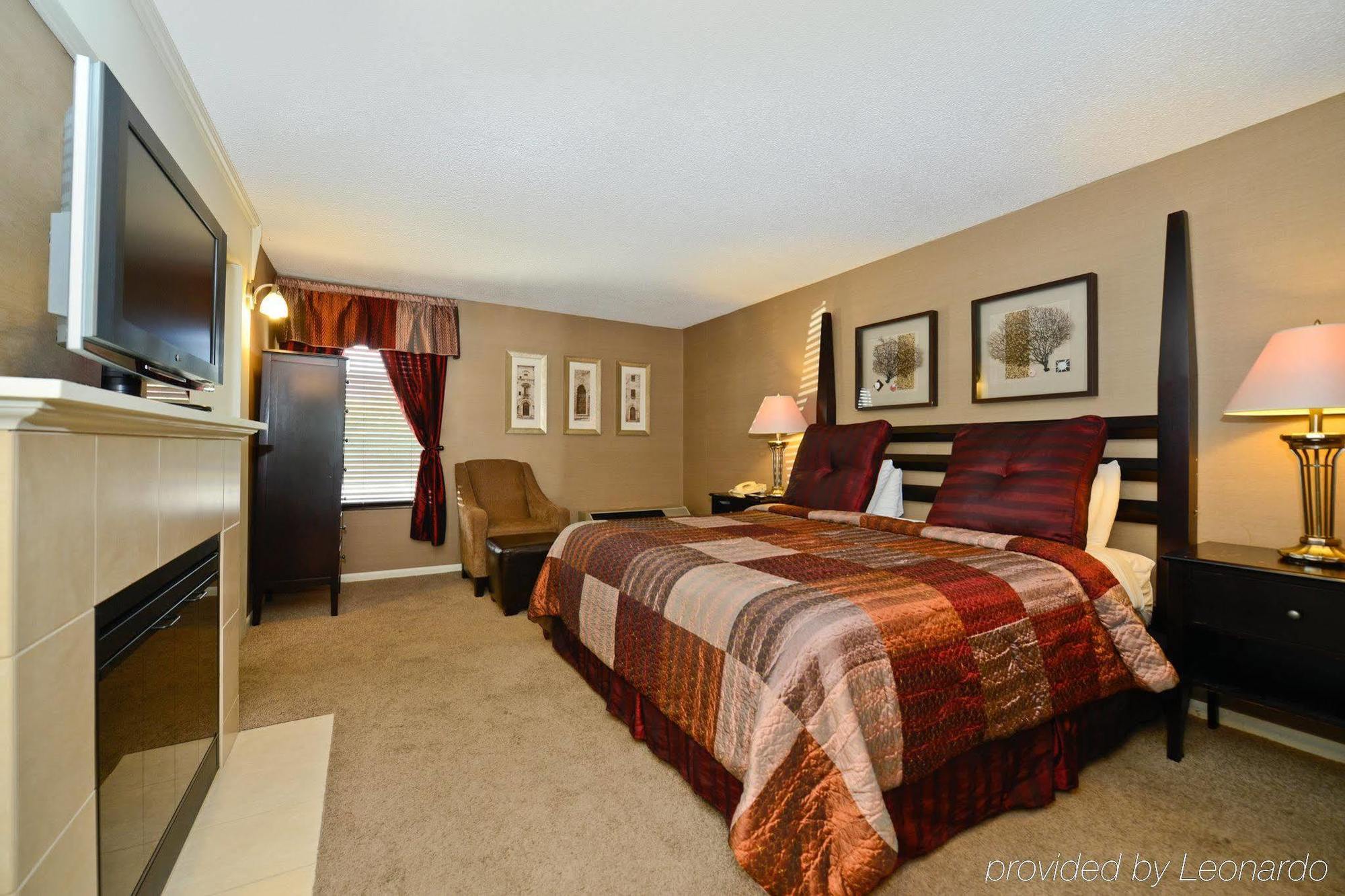 Americas Best Value Inn And Suites Overland Park Quarto foto